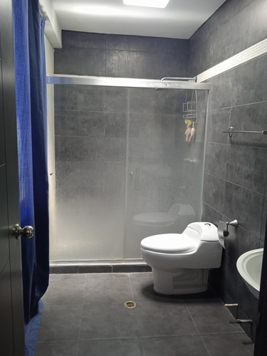Imagen 7 de 11 de Leal Pérez Vende Townhouse En Lomas Altos, Lomas Del Este