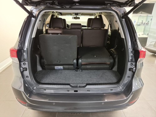 Toyota Hilux Sw4 Tdi Srx 4x4 At 7 Asientos 2020 - Lenken