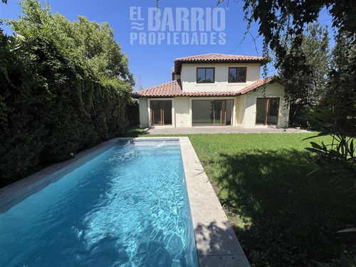 Espectacular Casa En Venta De 3 Dorm. En Piedra, Roja