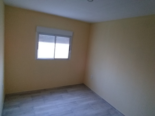 Alquiler Anual, Estrene, 50m Del Mar, 3 Dorm, 2 Baños, Patio