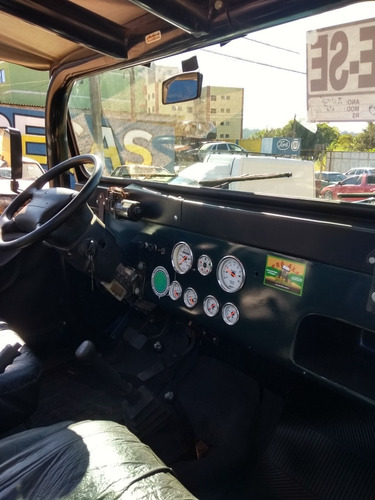 Jeep Willys Troller