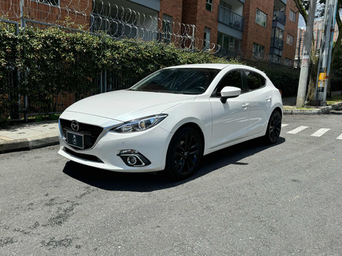 Mazda 3 2.0 Sport Touring