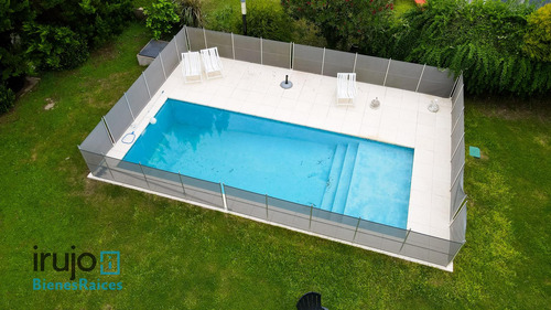 Casa 2 Plantas Super Amplia Piscina Galería Cocina Comedor Apto Crédito Canning!