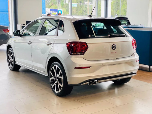 Volkswagen Polo GTS 250 TSI AT