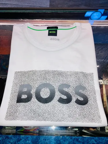 Hugo boss xl usado 2025