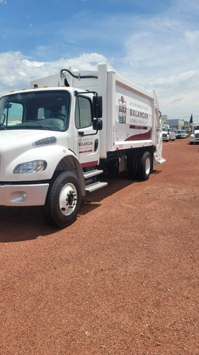 Freighliner 2013 Equipado Con Compactador De Basura