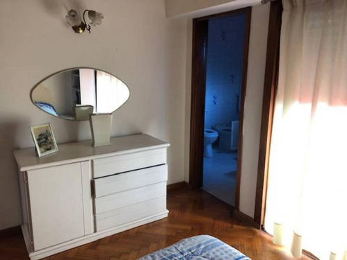 Imagen 24 de 29 de En Venta. Amplia Casa 4 Dorm, Patio Con Quincho Y 2 Cocheras