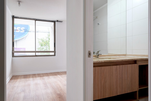 2d-2b Arriendo Metro Santa Isabel