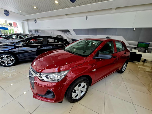 Imagen 6 de 21 de Nuevo Chevrolet Onix 5 Ls 2023 1.2 Manual 0km Color Ggal1