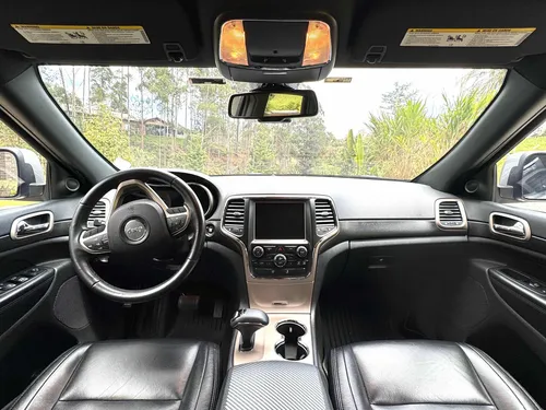 Jeep Grand Cherokee 3.6 Laredo