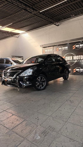 Nissan Versa 1.6 Sl 4p