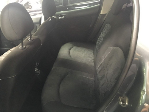 Peugeot 207 1.4 Xr 8v