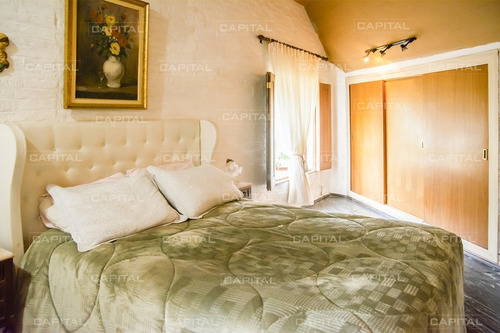 Casa En Venta Playa Mansa- Ref: 30567