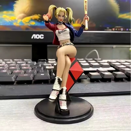 Figura Accion Coleccion Harley Quinn Escuadron Suicida