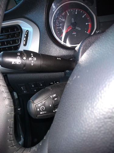Imagen 12 de 23 de Citroën C-elysée 2019 1.6 Feel Vti 115 Am18