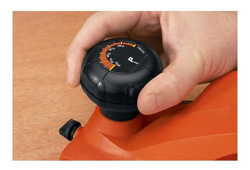 Imagen 6 de 8 de Cepillo Electrico Rebajador Garlopa 650w 82mm Black Decker