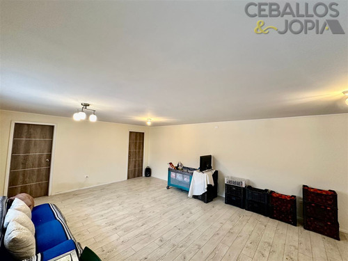 Casa En Venta De 2 Dorm. En Quilpué