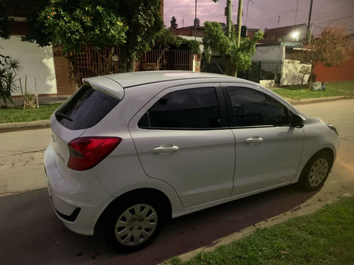 Imagen 5 de 15 de Ford Ka 2019 1.5 Se 5 P