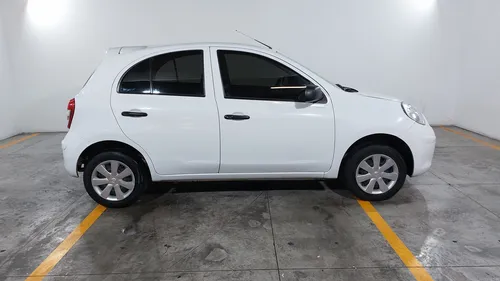 Nissan March 1.6 ACTIVE ABS