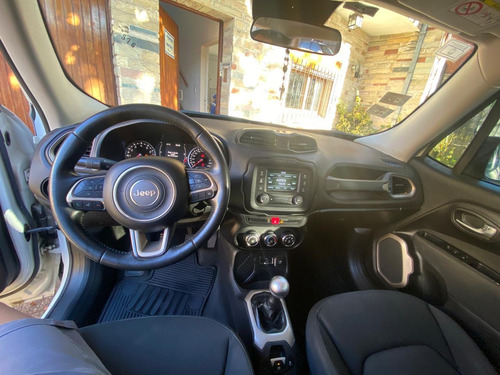 Jeep Renegade 1.8 Sport Plus