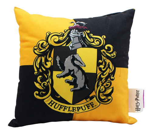 Imagem 1 de 2 de Almofada Harry Potter Lufa Lufa Howgarts Wb Oficial 25x25cm