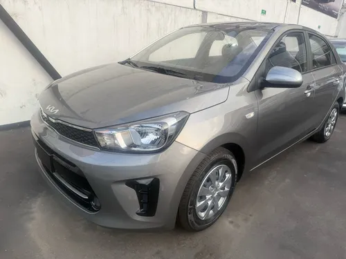 Kia Soluto Mecanico Con Tapiceria En Cuero Y Soat Mod 2026