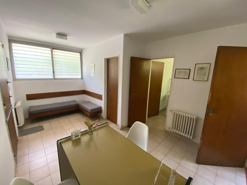 Venta Casa - Alto Cofico - 3 Dorm. - 4 Baños - Apto Crédito Hipotecario - Lugar Para Consultorios En Planta Baja