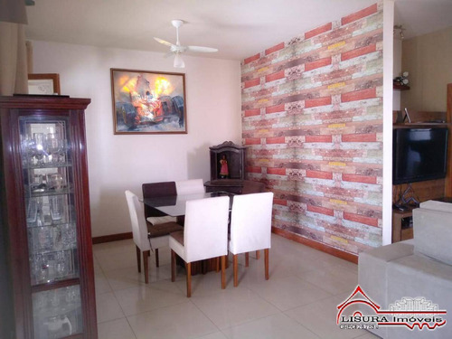 Casa No Jd California Jacareí Sp - 7552