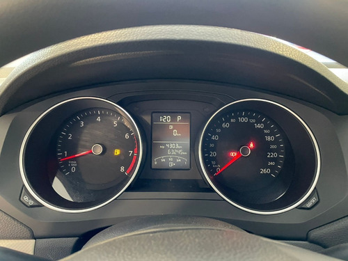 Imagen 14 de 15 de Volkswagen Jetta Comfortline 2018 Tiptronic