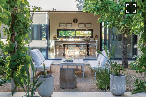 Imagen 1 de 21 de Venta- Casa- Pilar- Pilara- La Volanta