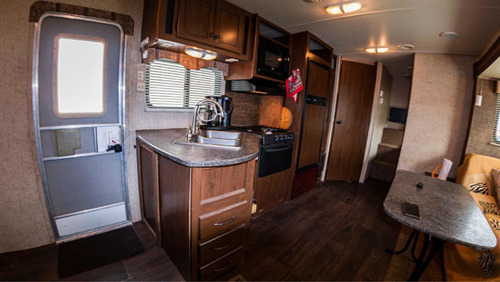 Fleetwood Pionner Rb 27 2015