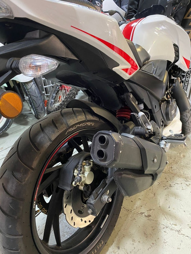 Imagen 21 de 25 de Beta Tvs Rtr 200 Fi 4v