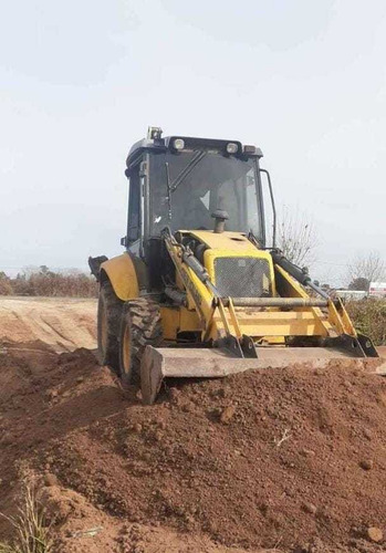 Imagen 5 de 8 de Movimiento De Suelos Excavaciones Plateas Alquiler Maquinas