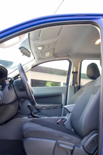 Imagen 8 de 14 de Ford Ranger 3.2 Xlt Diésel Cabina Doble 4x4 At 2017