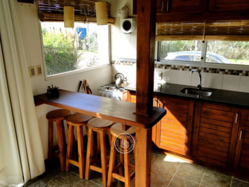 Betel En Punta Del Diablo