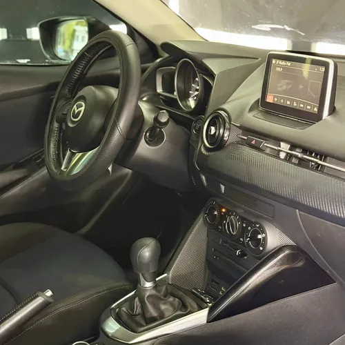 Mazda 2 1.5 Touring