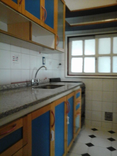 Imagen 2 de 8 de Venta De Departamento 2 Amb En Ciudadela, Tres De Febrero