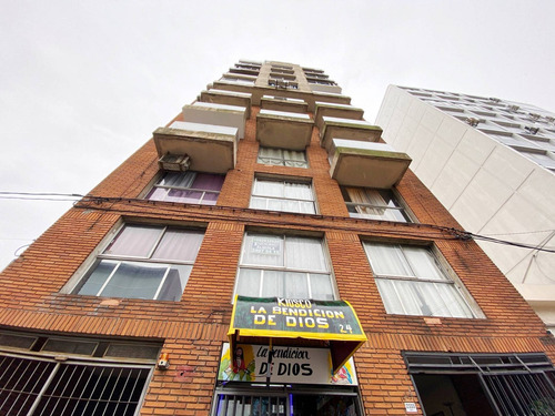 Venta Apartamento Tres Cruces - Goes Ap.