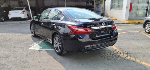 Nissan Altima 2.5 Advance Navi Cvt
