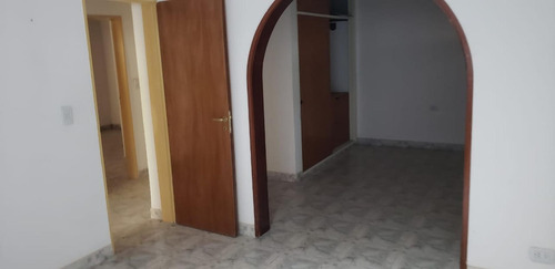 Imagen 28 de 30 de Alquilo Predio 6500 M2 Galpón 1900 M2 300 M2 Oficin Neuquen