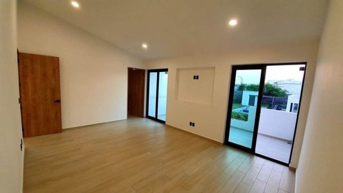 Imagen 8 de 14 de Lomas De La Vista 3 Rec 5 Baños 2 Estudios En Privada