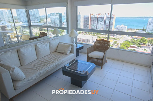 Imagen 2 de 22 de Apartamento 2 Dormitorios En Alquiler Anual