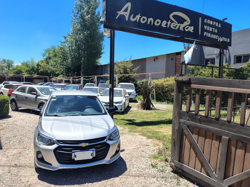 Chevrolet Onix plus 1.2