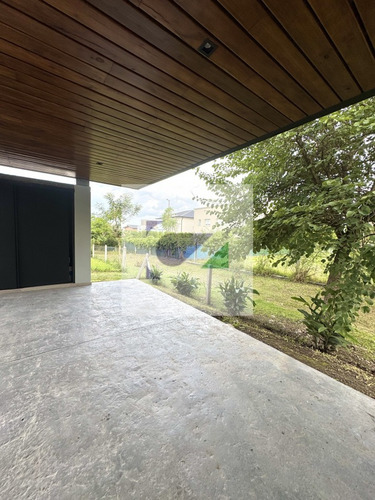 Casa En Venta En El Nogal Country