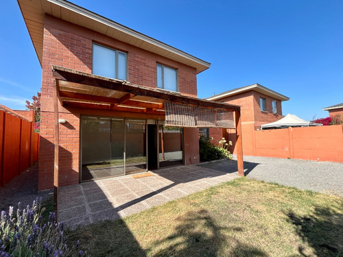 Casa Modelo Roble En Valle Araucarias, Incluye Gg.cc