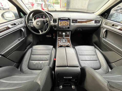 Imagem 4 de 15 de Volkswagen Touareg 2014 4.2 V8 Fsi 5p