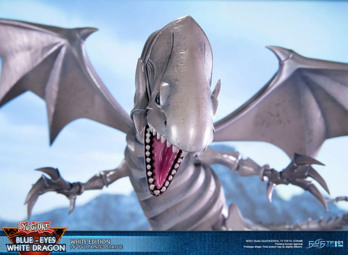 First 4 Figure Blue-Eyes white dragon PVC statue Yu-Gi-Oh!