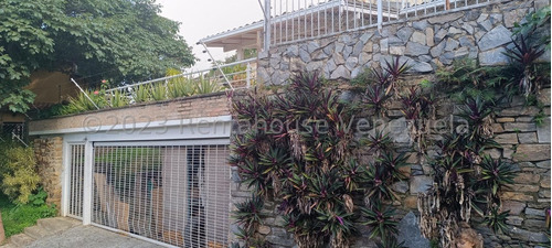 Alicia Velasco Rah Vende Bellisima Casa En Macizos De Caicaguana Con Espectacular Vista A 10 Minutos Del Hatillo Mls # 4-11831