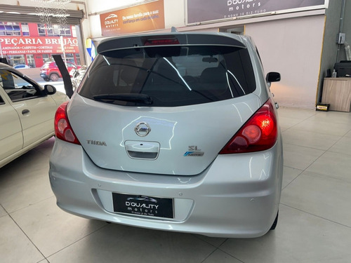 Nissan Tiida 1.8 SL 16V FLEX 4P AUTOMÁTICO
