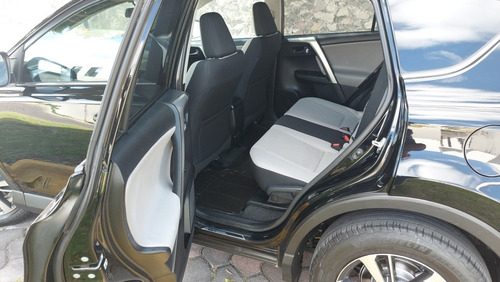 Imagen 10 de 15 de Toyota Rav 4 Xle 4wd 2017